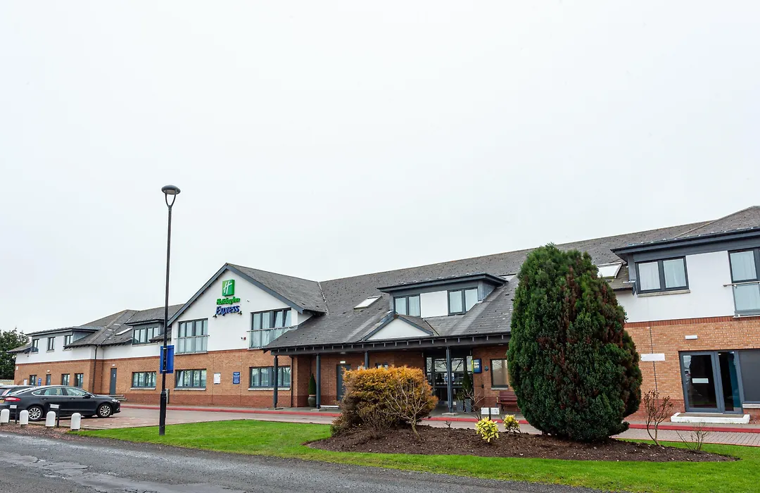 Holiday Inn Express Edinburgh Airport By Ihg-1