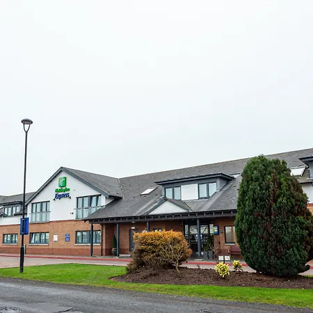 Holiday Inn Express Edinburgh Airport By Ihg-3